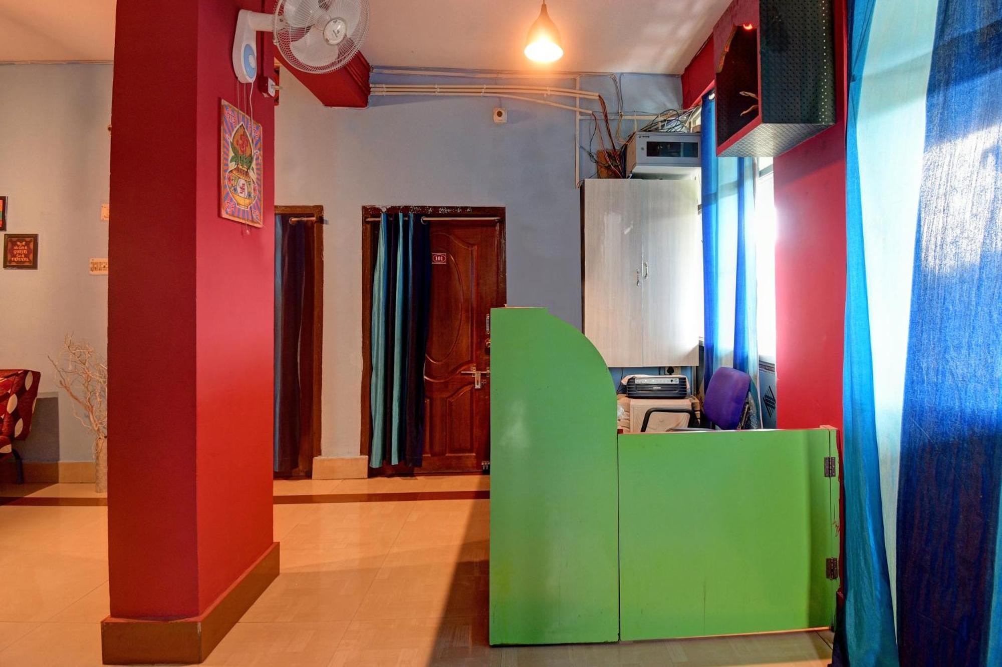 Oyo Flagship Pratikshya Guest House Baripada Buitenkant foto